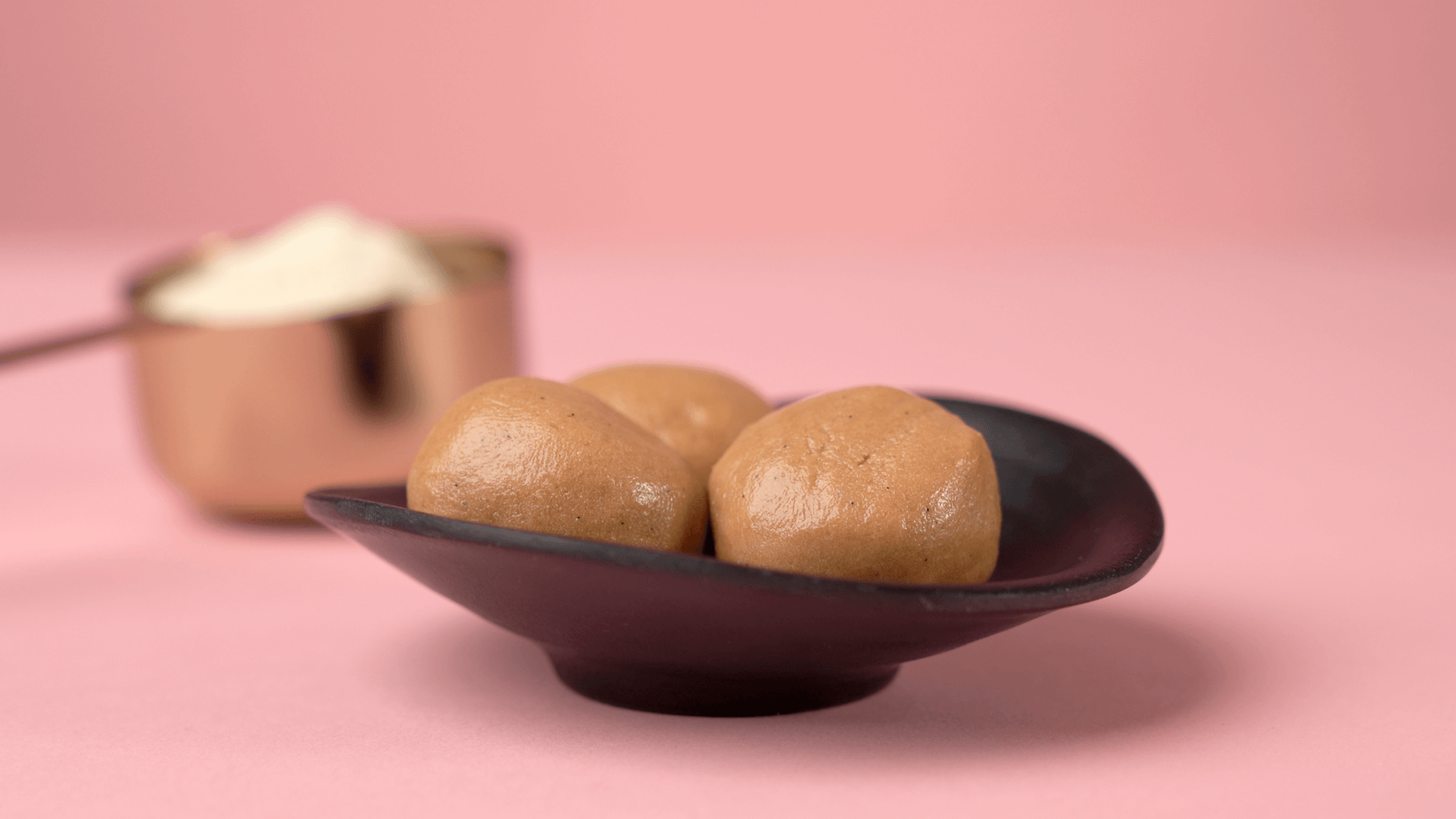 Whey Protein Balls With 3 Ingredients (Recipe)